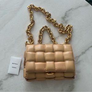 Bottega Veneta cassette chain bag Nude